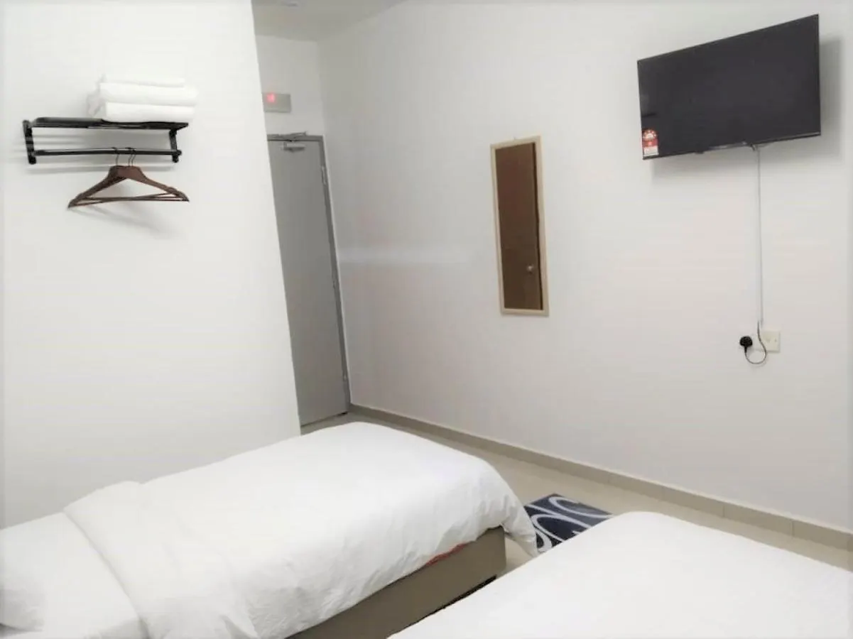 Ig Hotel アロースター 0*,